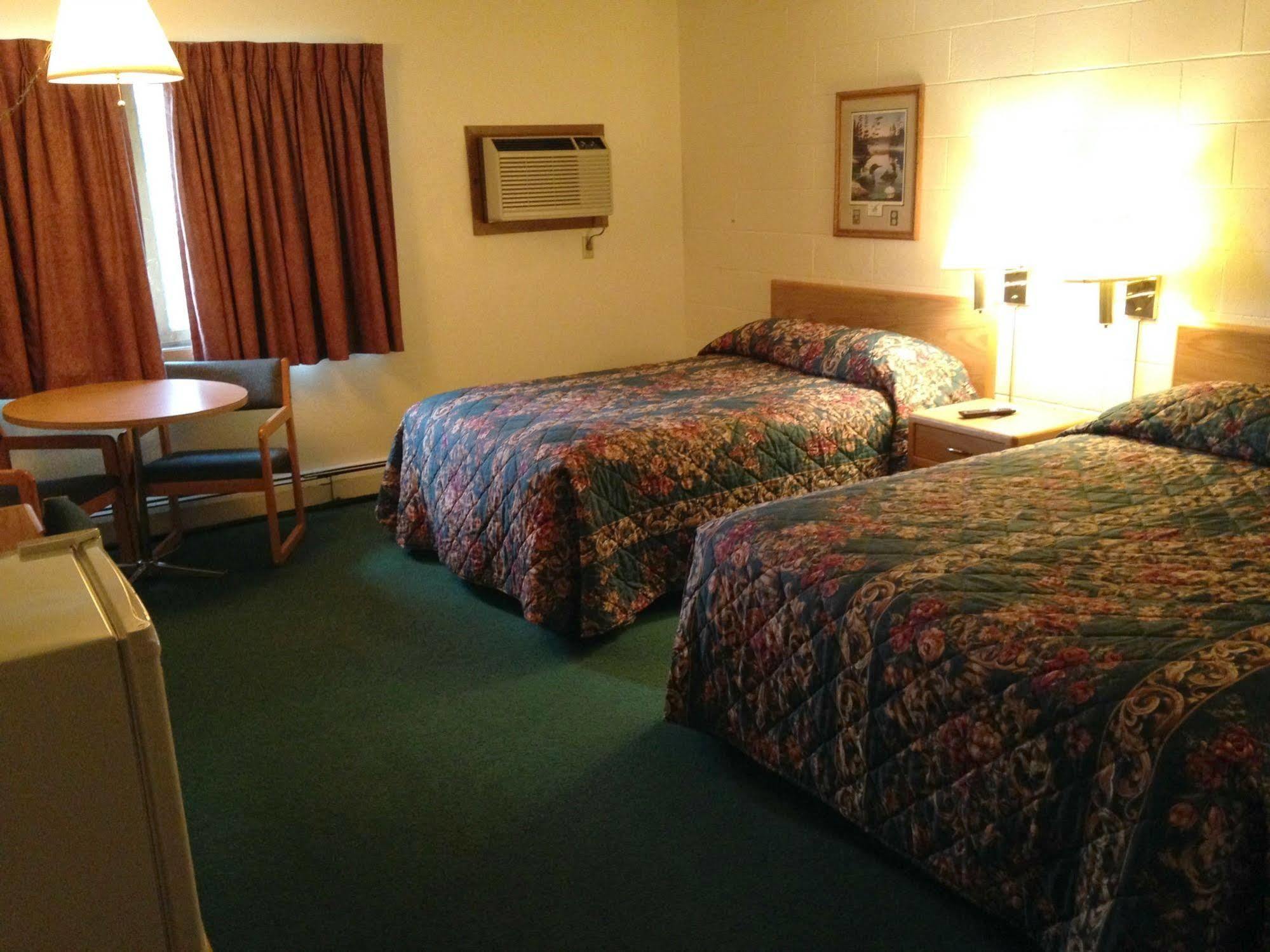 River Bend'S Walleye Inn Baudette 外观 照片